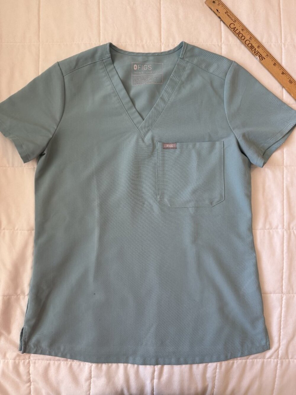 FIGS Catarina V-Neck Scrub Top Seafoam Green Size XS - Picture 10 of 10